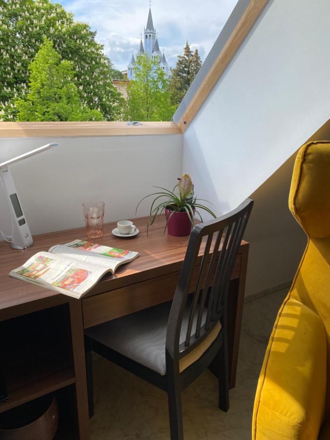 Lilie Appartement In Heviz Mit Tiefgarage, New And Modern Exterior foto